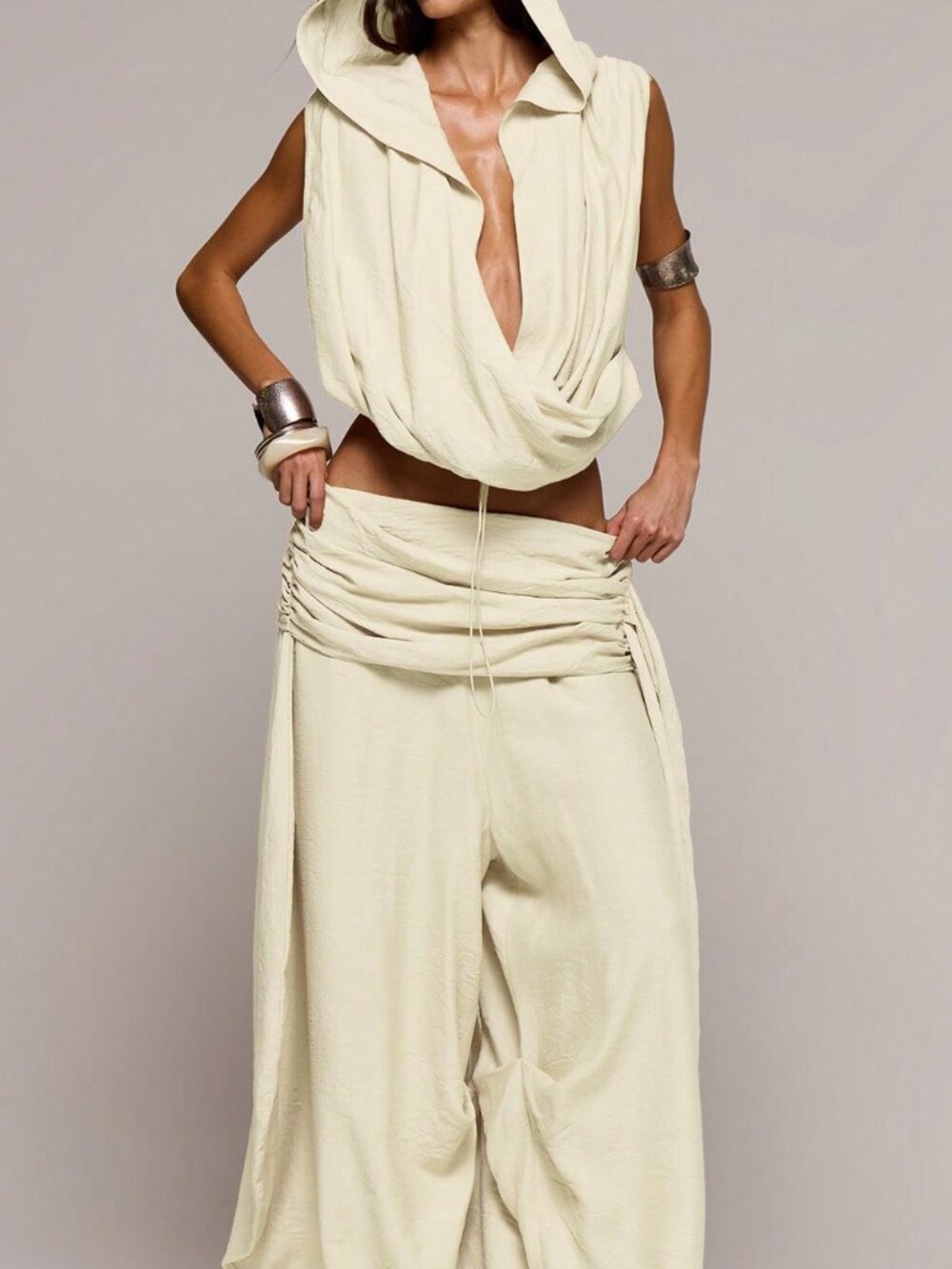 Cream Casual Women's Textured Linen Cowl Plunge Hooded Top - Picture 5 of 6